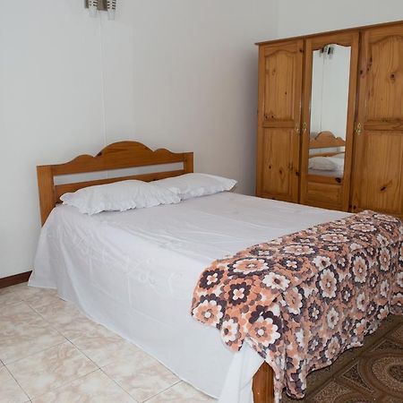 Villa Blue Marlin Iris Blue Bay Esterno foto