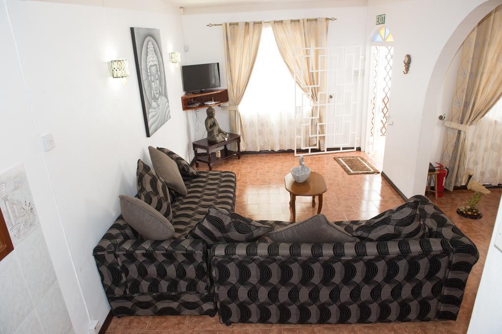 Villa Blue Marlin Iris Blue Bay Esterno foto